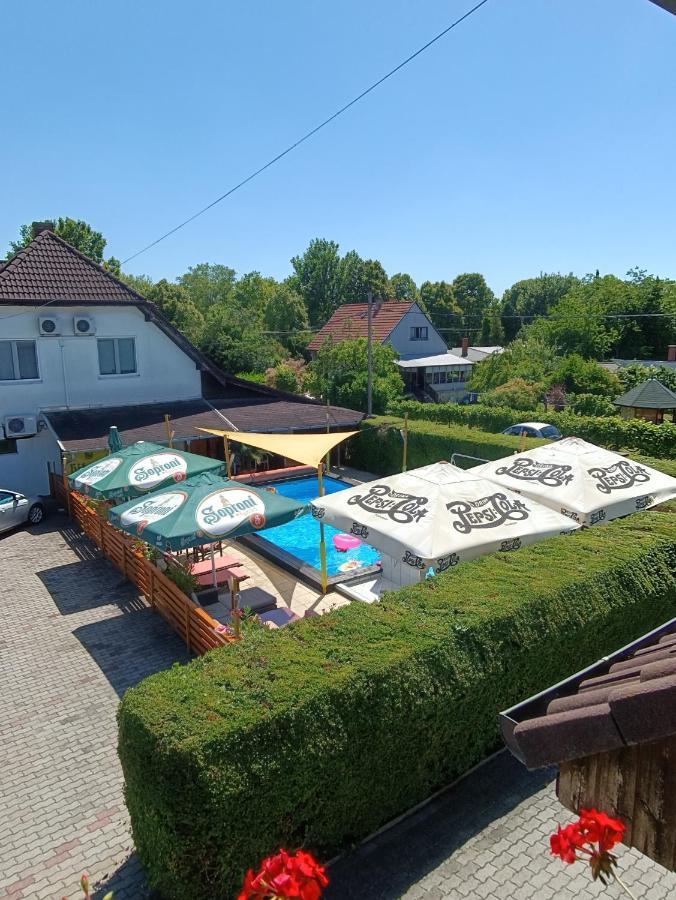 Janika Pension Vonyarcvashegy Εξωτερικό φωτογραφία
