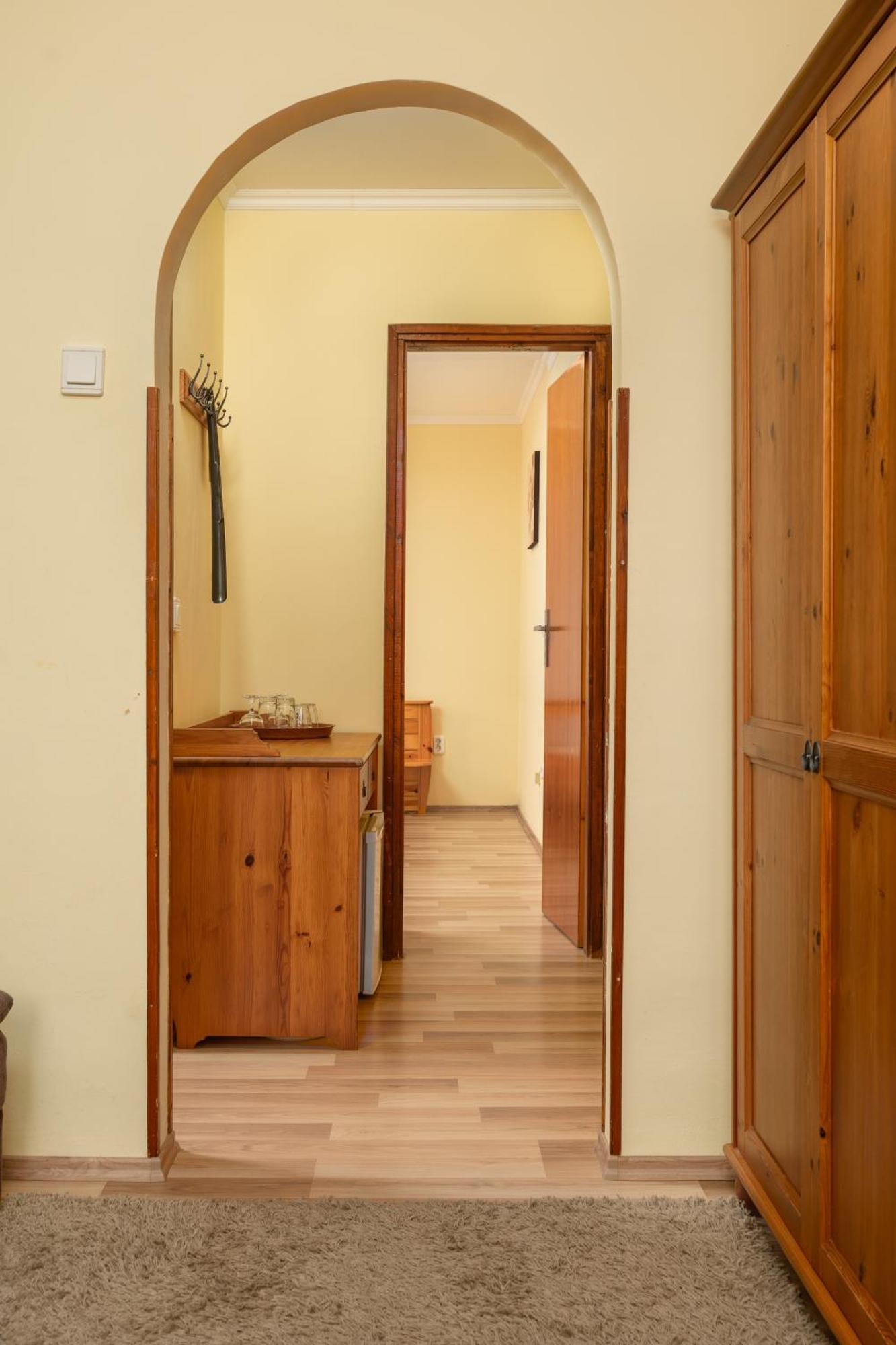 Janika Pension Vonyarcvashegy Εξωτερικό φωτογραφία
