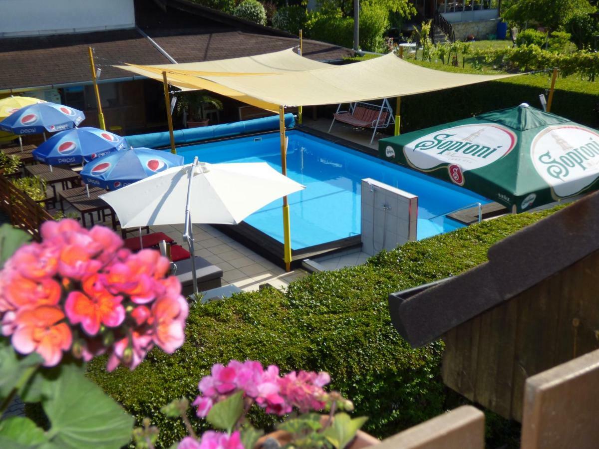 Janika Pension Vonyarcvashegy Εξωτερικό φωτογραφία